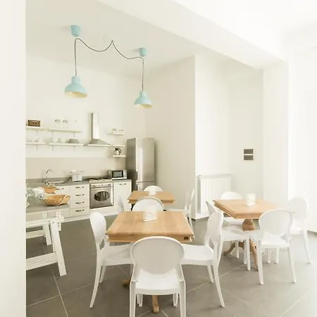 Bed & Breakfast Tangram House Pulsano