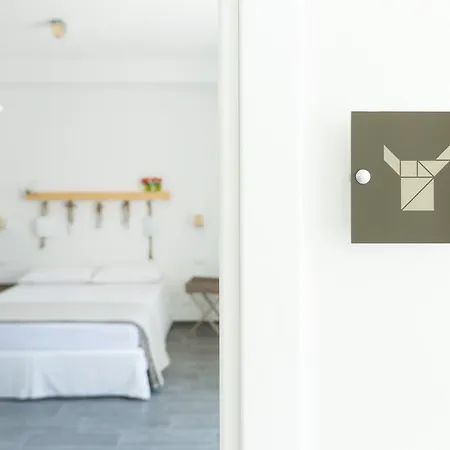 Tangram House