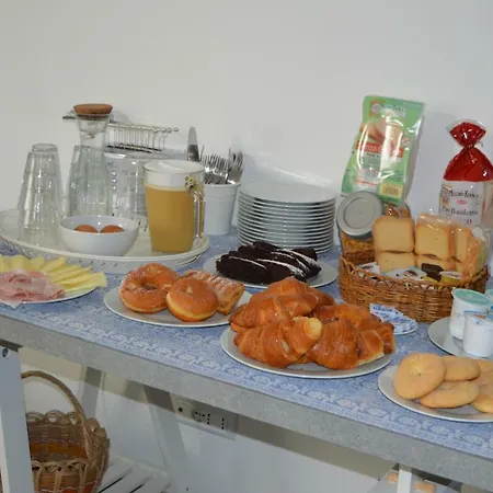 Tangram House Bed & Breakfast Pulsano
