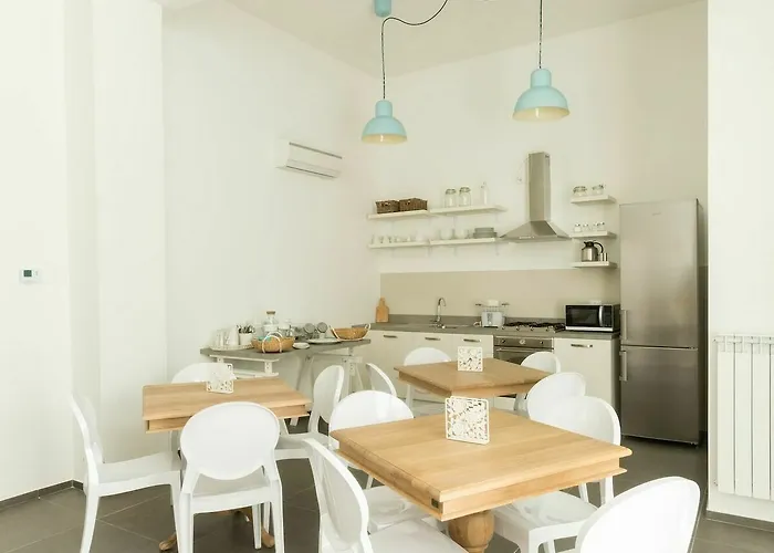 Bed & Breakfast Tangram House